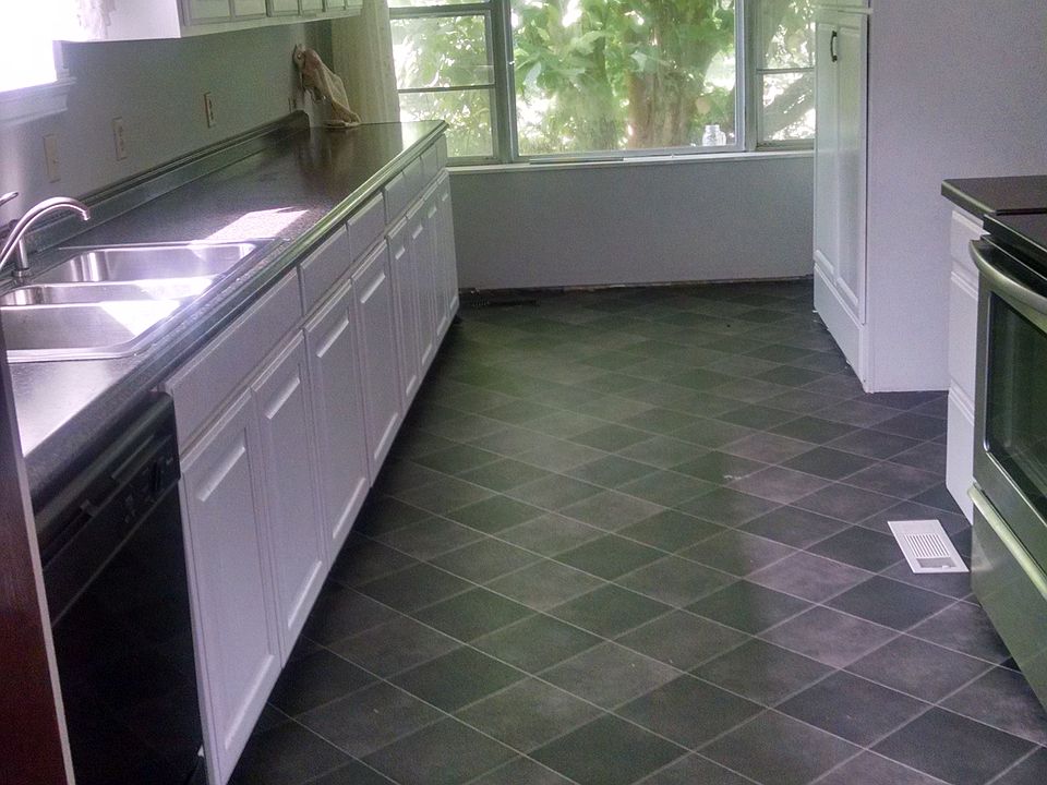 Kitchen 17'counter Custom