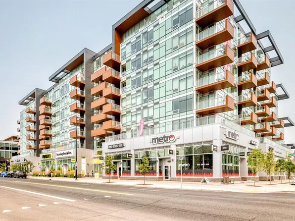 110 SW 18a St NW #826, Calgary, AB T2N 2G9