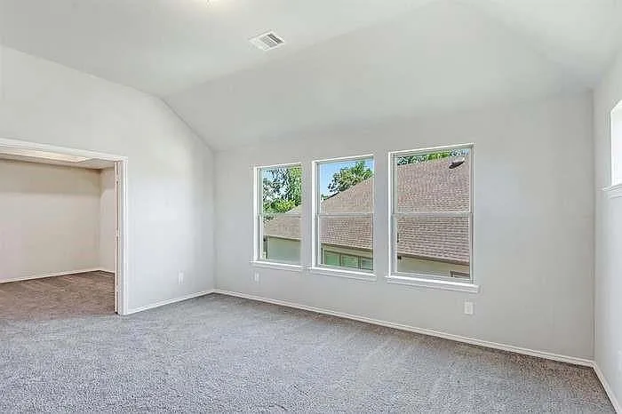 25435 Kidwiler Dr — Photo 13