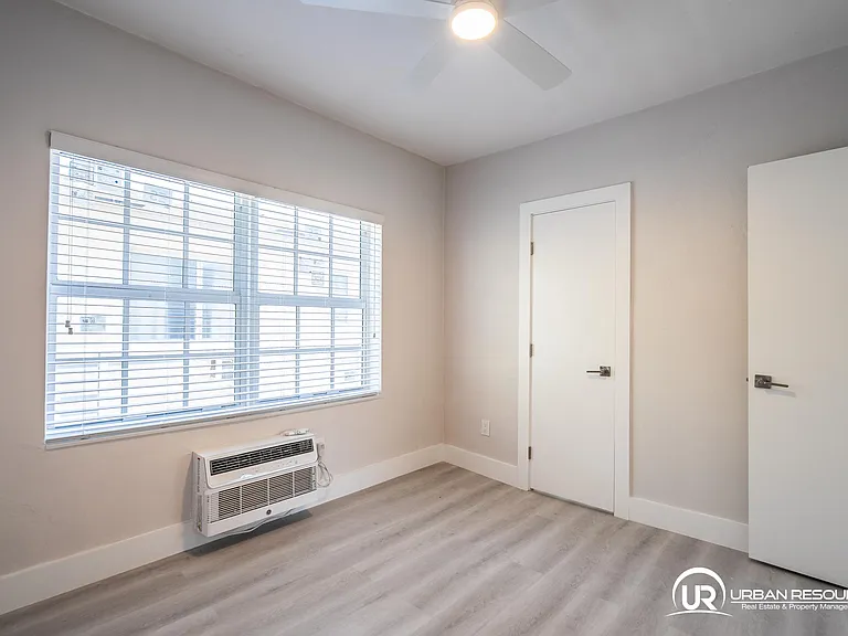 2418 Flamingo Dr #8 — Photo 25