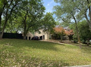1350 Woodbriar Ln, Catoosa, OK 74015