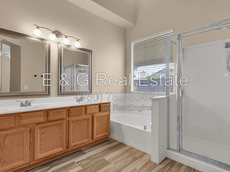 3261 W Ross Dr — Photo 29
