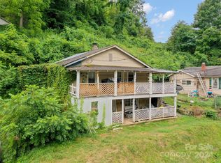 352 Welch St, Waynesville, NC 28786
