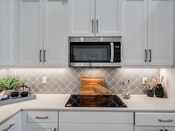 Kitchen Detail Beacon Model