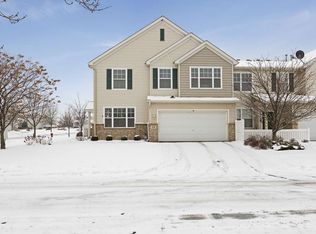 9109 Holly Ln N, Maple Grove, MN 55311