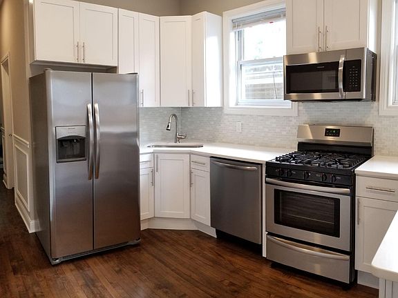 2nd image of 2451 W Haddon Ave #1A
