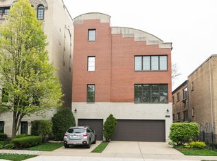 234 S Marion St #D, Oak Park, IL 60302