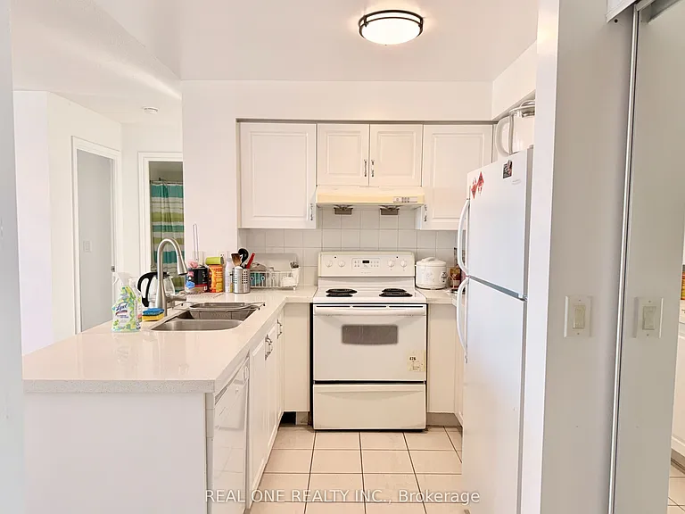 60 Brian Harrison Way #1802 — Photo 7
