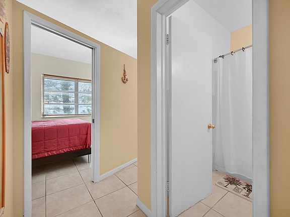 3rd image of 1100 Collins Avenue #306