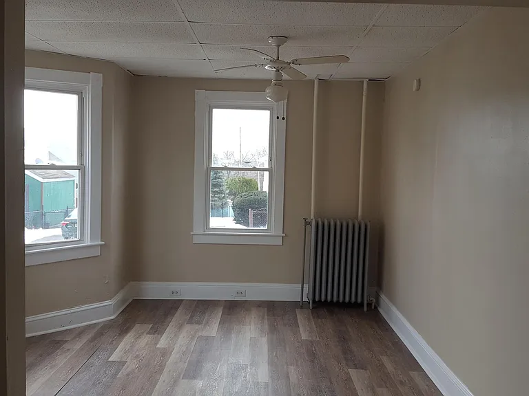 247 Chambers St #1 — Photo 10