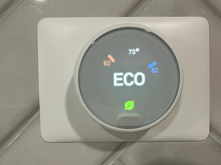 Stay perfectly comfortable! Take charge of your space with our smart temperature controller!