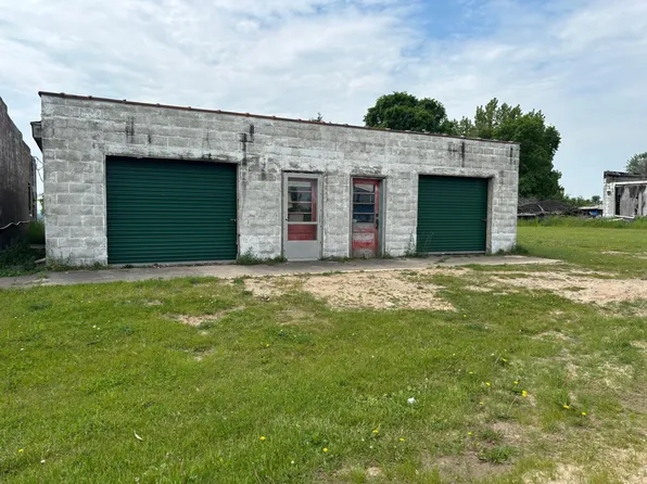 1713 W Jackson Rd, Hart, MI 49420