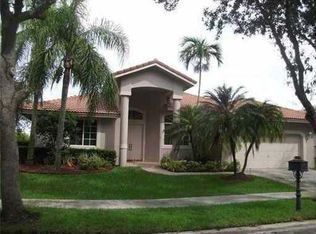 2653 Oakbrook Dr, Fort Lauderdale, FL 33332