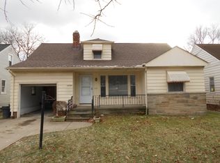 15054 James Ave, Maple Heights, OH