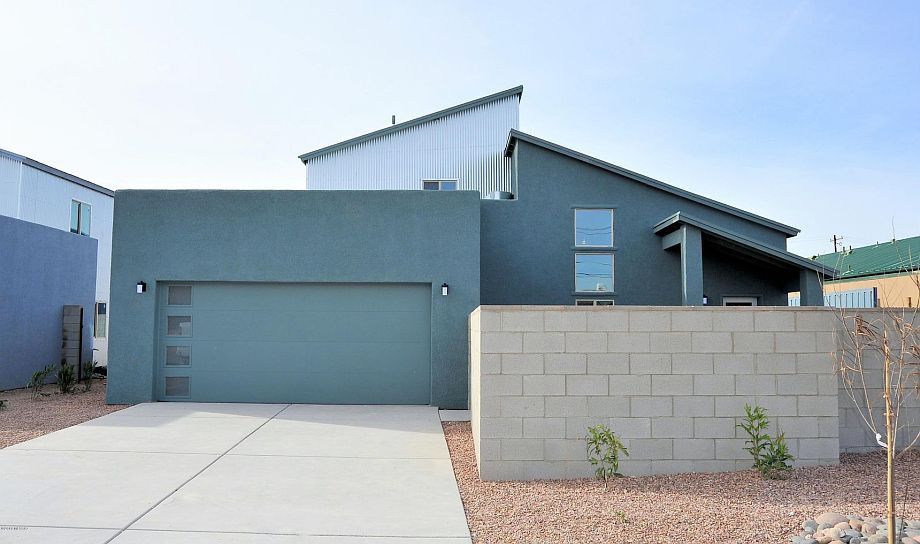 1st image of 840 S Fremont Ave