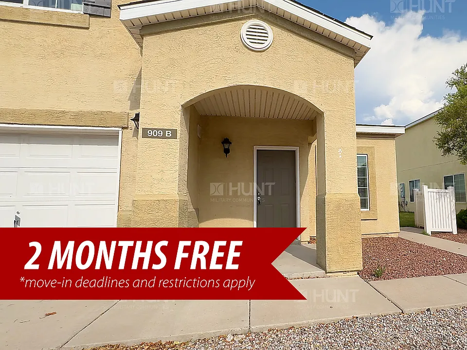 909B Mountain Laurel Cir SE