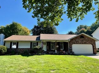 457 Herbert Rd, Akron, OH 44312