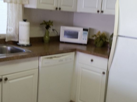 4th image of 8515 Marlberry Ct