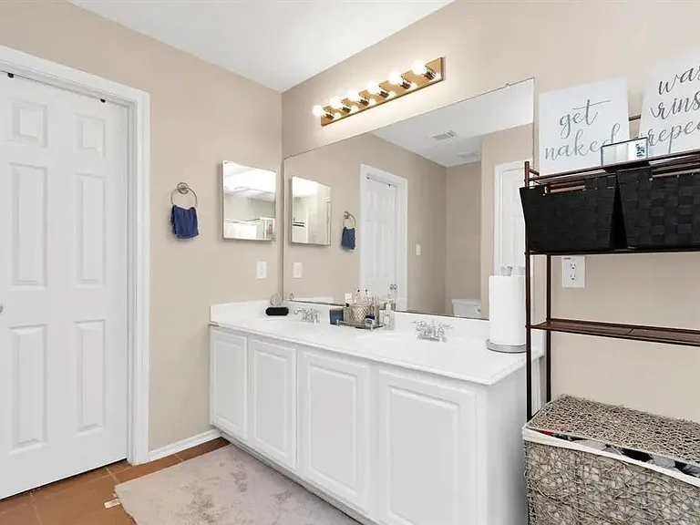 25247 Bentley Glen Ln — Photo 10