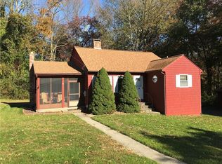 14 James A Potter Rd, Scituate, RI 02857