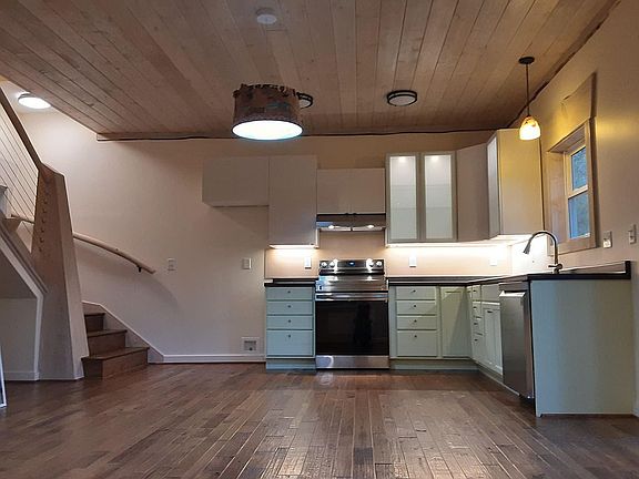 4th image of 124 Haviture Way