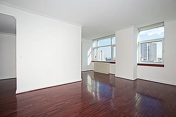 Rented by Olshan Realty | media 22