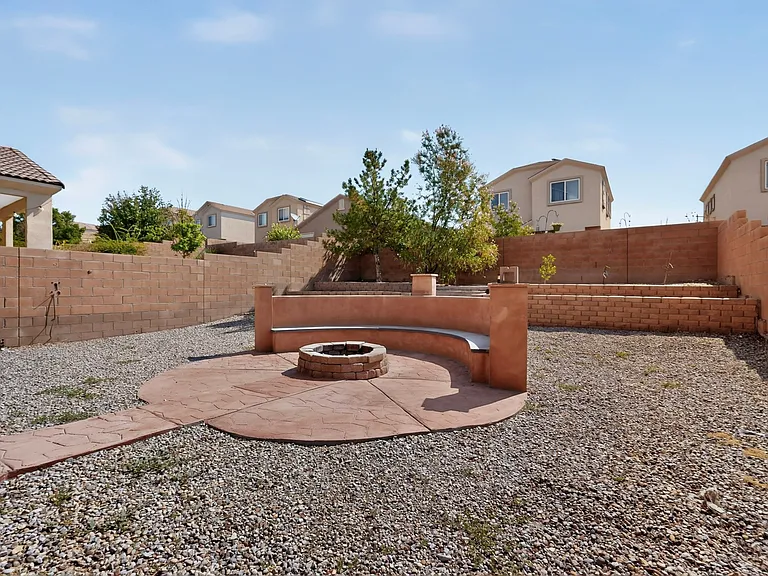 2323 Margarita Dr SE — Photo 44