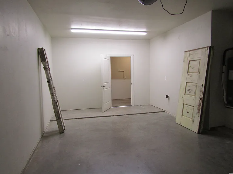 701 Santa Fe Trl — Photo 17