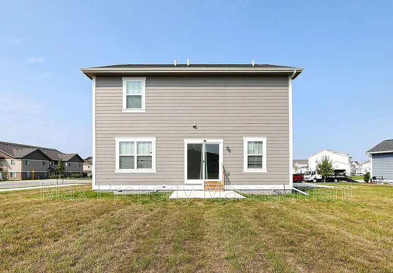 2302 SW 23rd St — Photo 33