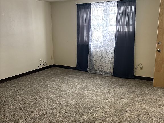 5th image of 605 Highland Ave APT 2