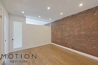 Rented by MOTION New York