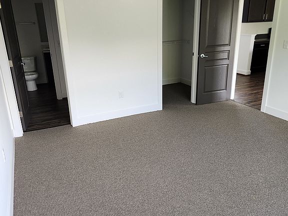 3rd image of 1587 College Ave #1417