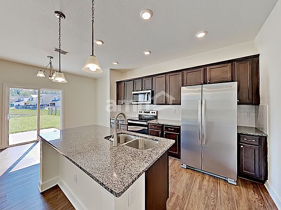 5th image of 10315 Watercrest Ct