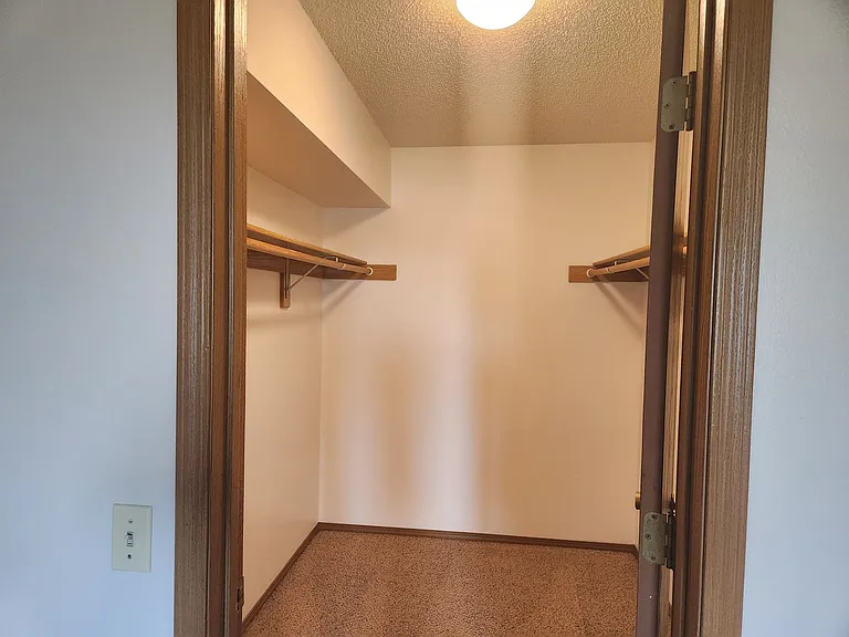 Chapelwood III Apartments — Photo 14