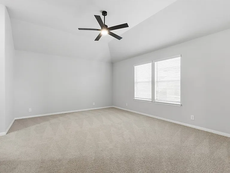 833 Daisy Corner Dr — Photo 28