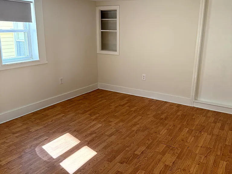3 Mayhew St #2 — Photo 12