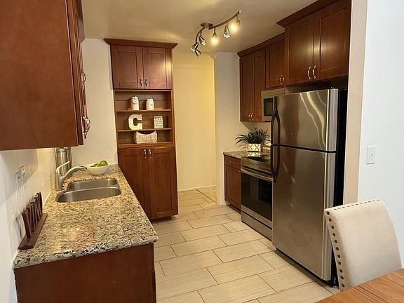 3rd image of 1760 Halford Ave Unit 366
