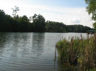 244 Gardenia Dr, Ninety Six, SC 29666
