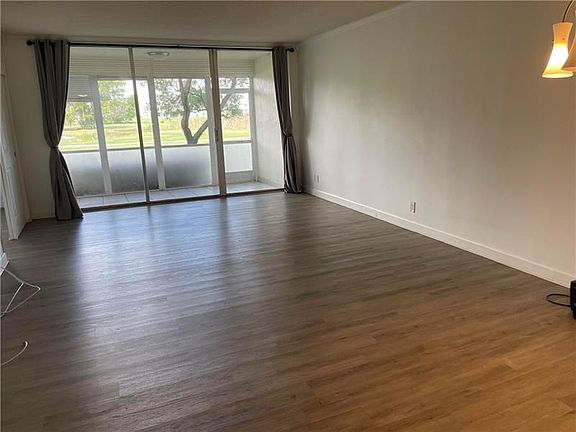 3rd image of 2651 S Palm Aire Dr APT 106