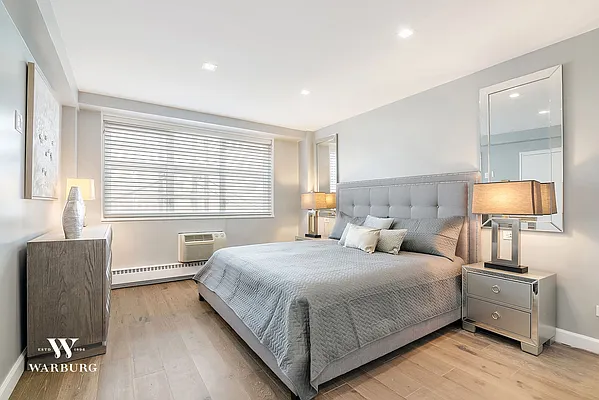 Rented by Warburg | media 6