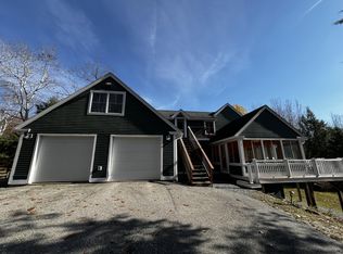 4 Fox Hollow Rd, Newbury, NH 03255