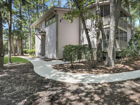19 Three Mast Lane, Hilton Head Island, SC 29928