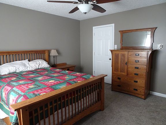 5th image of 1554 Cavalier Dr