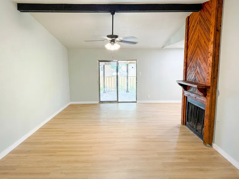 8726 Timberbriar St — Photo 3