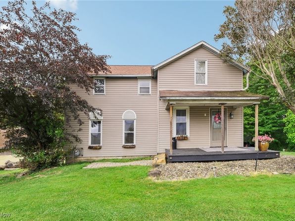 429 Struthers Coitsville Rd, Lowellville, OH 44436