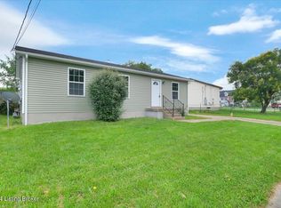 10510 Hillpark Dr, Louisville, KY 40229