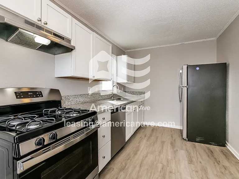 756661_006_wm_-_kitchen_13593274.jpg