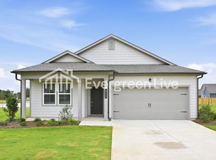 313 Mahan Dr, Perry, GA 31069