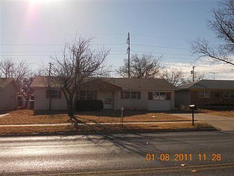 2nd image of 1831 Edmund Blvd