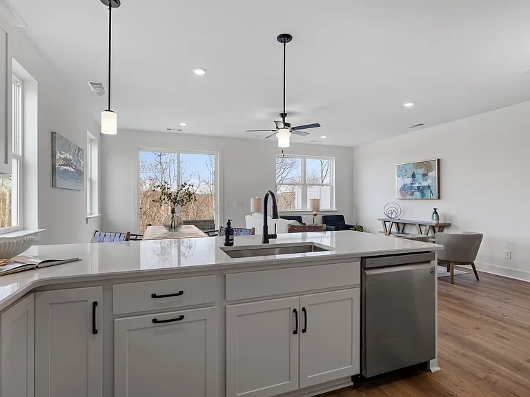 6001 Mill Tree Ct — Photo 11